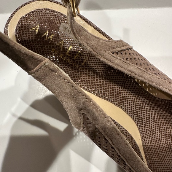 Almafi Women's Gaila Wedge Suede Sandals - Picture 4 of 6